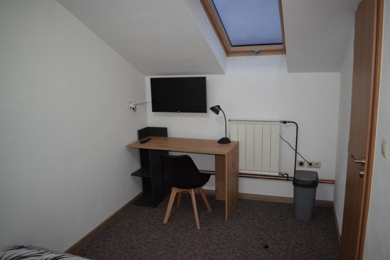 Ms-Ubytovanie Hotel Dolny Kubin Zewnętrze zdjęcie