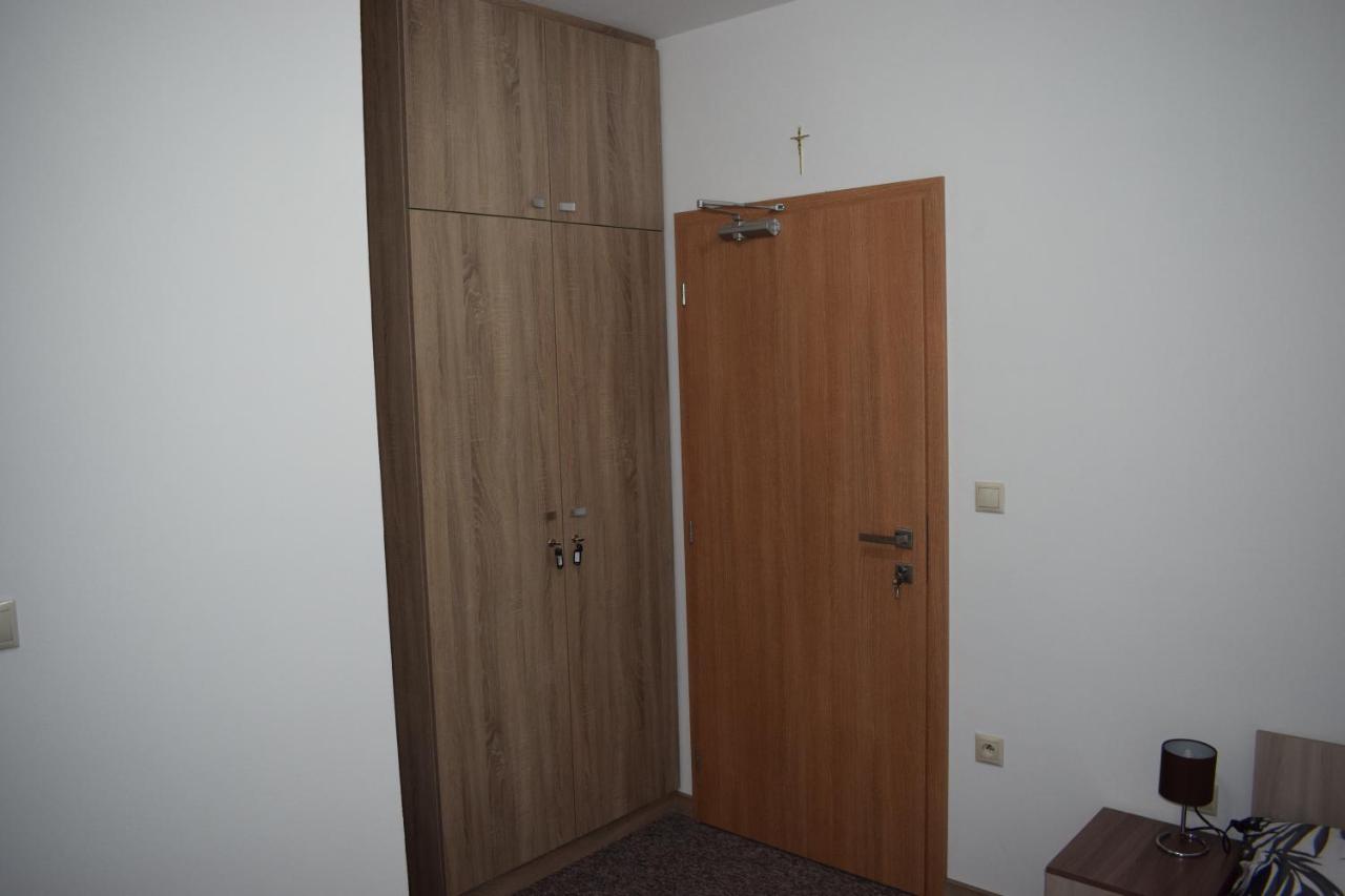 Ms-Ubytovanie Hotel Dolny Kubin Zewnętrze zdjęcie